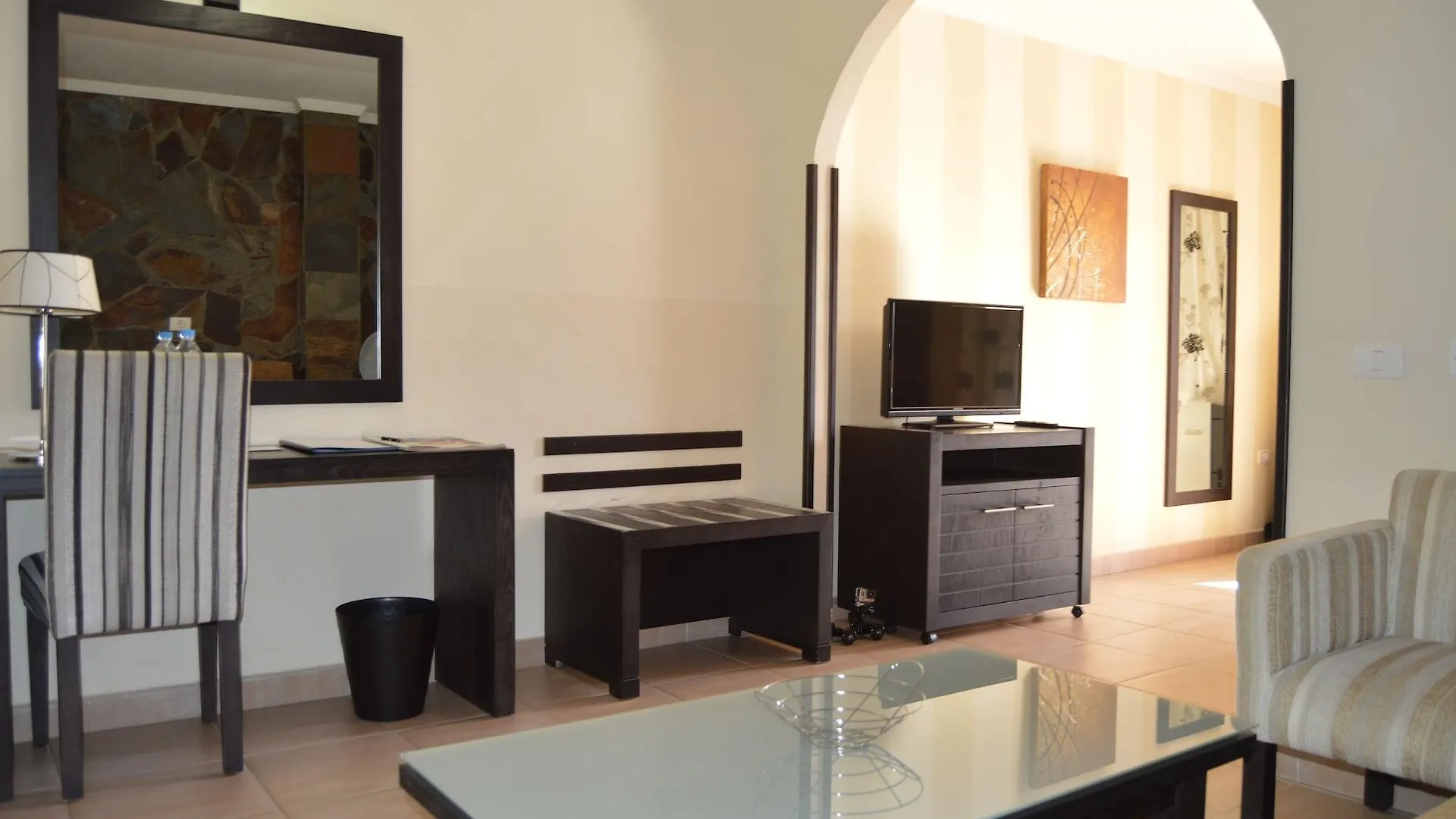 Hotel La Aldea Suites San Nicolás